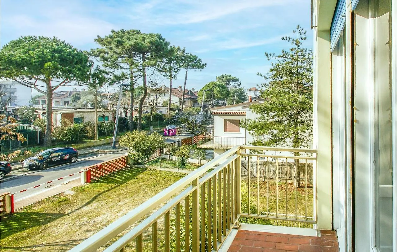 2 Bedroom Cozy Apartment In ليدو دي بومبوسا إيطاليا