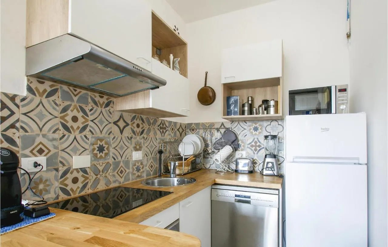 2 Bedroom Cozy Apartment In Lido Di Pomposa