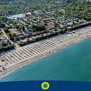 4* Prázdninový areál Club Del Sole Vigna Sul Mar Family Collection